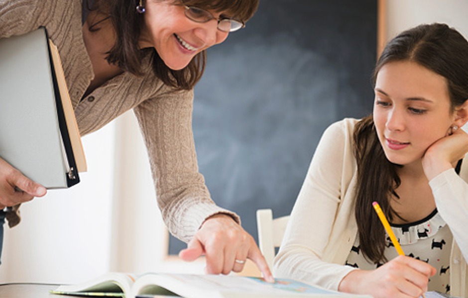 Overcome Challenges in Learning Chinese with Expert Guidance for Adults Overcome Challenges in Learning Chinese with Expert Guidance for Adults